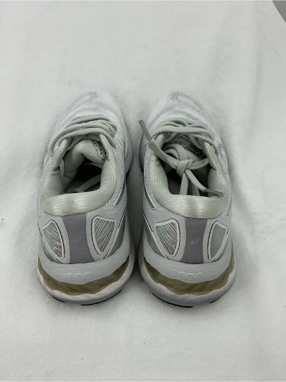 ASICS Light Gray and Lavender Mesh Running Shoes B 45